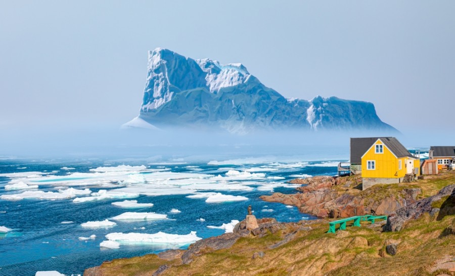 Quels sont les lieux incontournables pour apprécier les paysages du Groenland ?